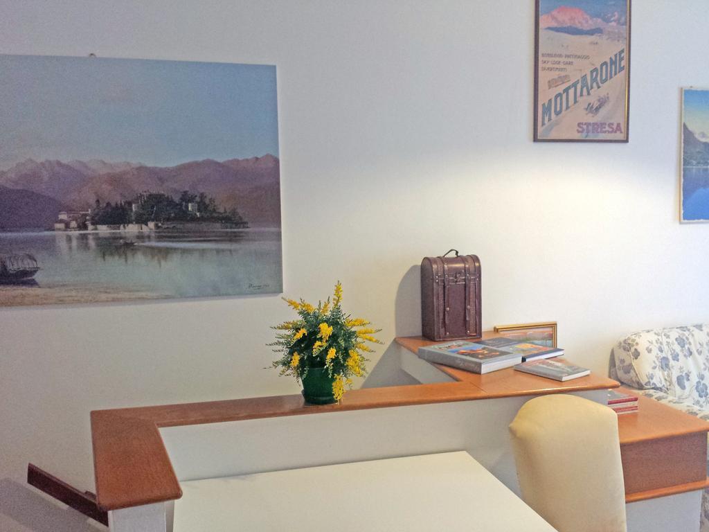 Appartamento Via De Vit Stresa Dış mekan fotoğraf